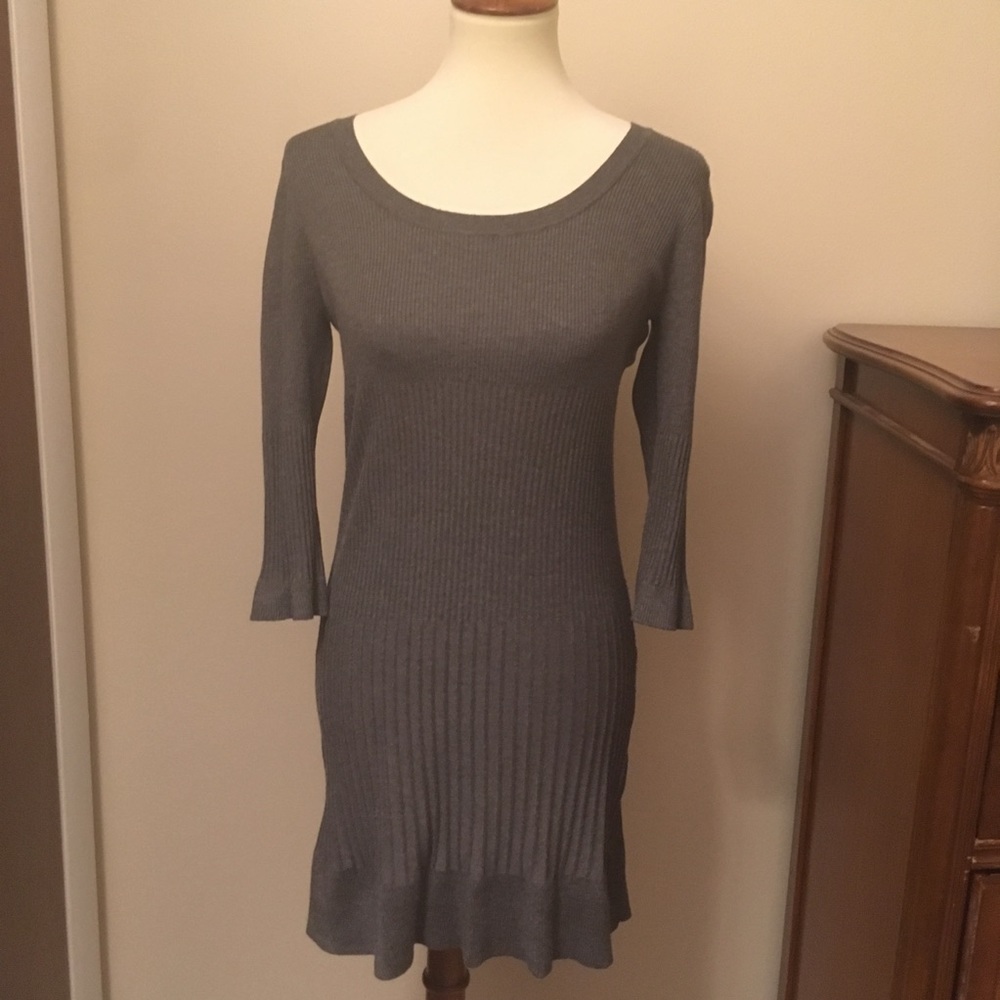 H&M grey ribbed sweater dress
